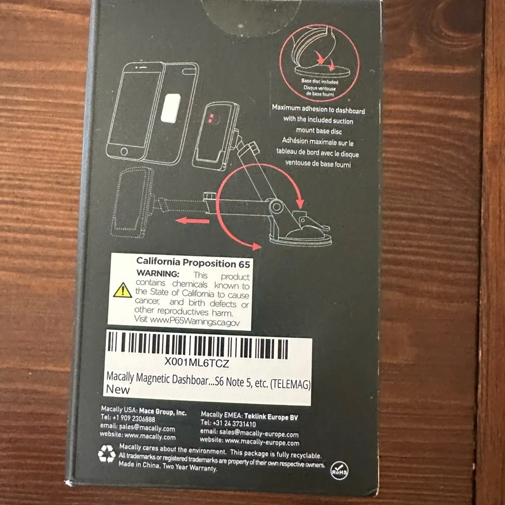 Cell phone holder for car